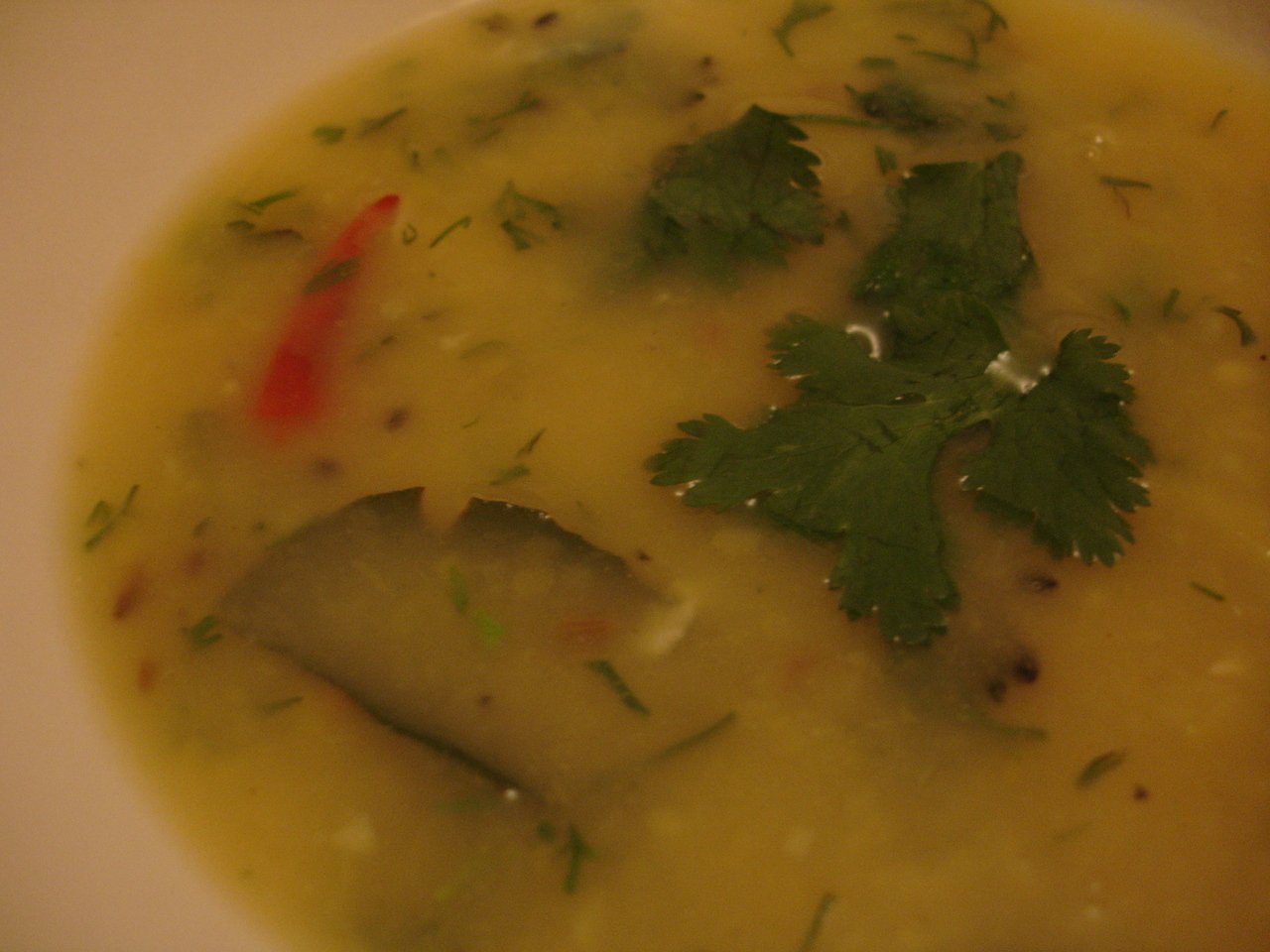 Dahl de lentilles corail, coco et cajou